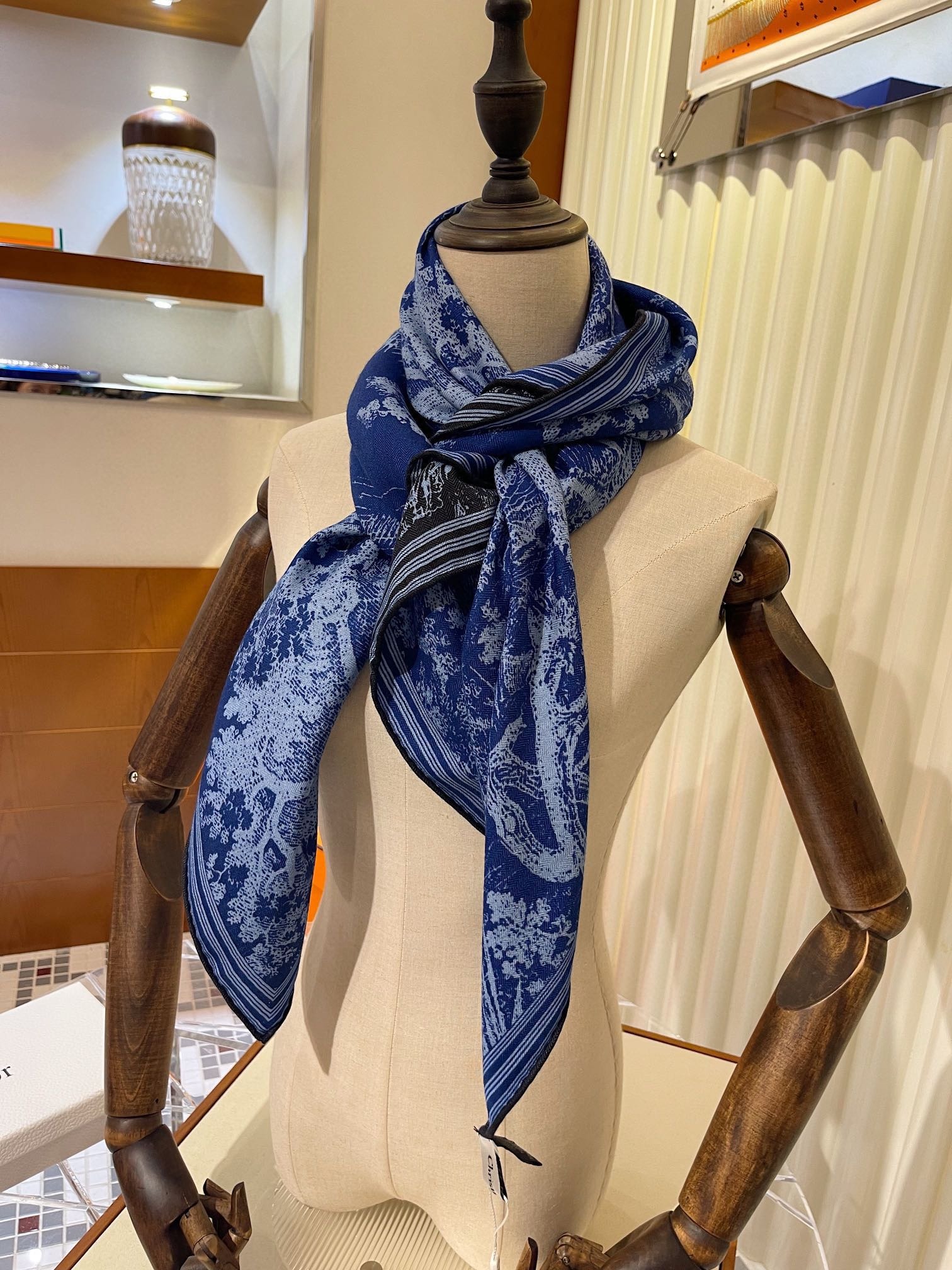 Diro Shawls-140*140cm